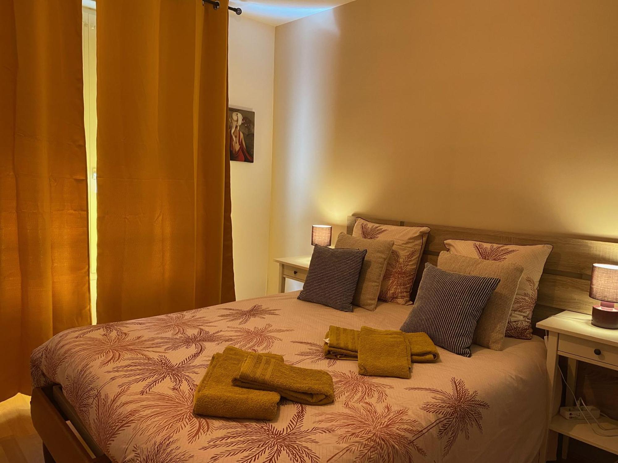 Parking Prive Gratuit, Balcon, 2 Chambres Κλερμόν Φεράν Εξωτερικό φωτογραφία
