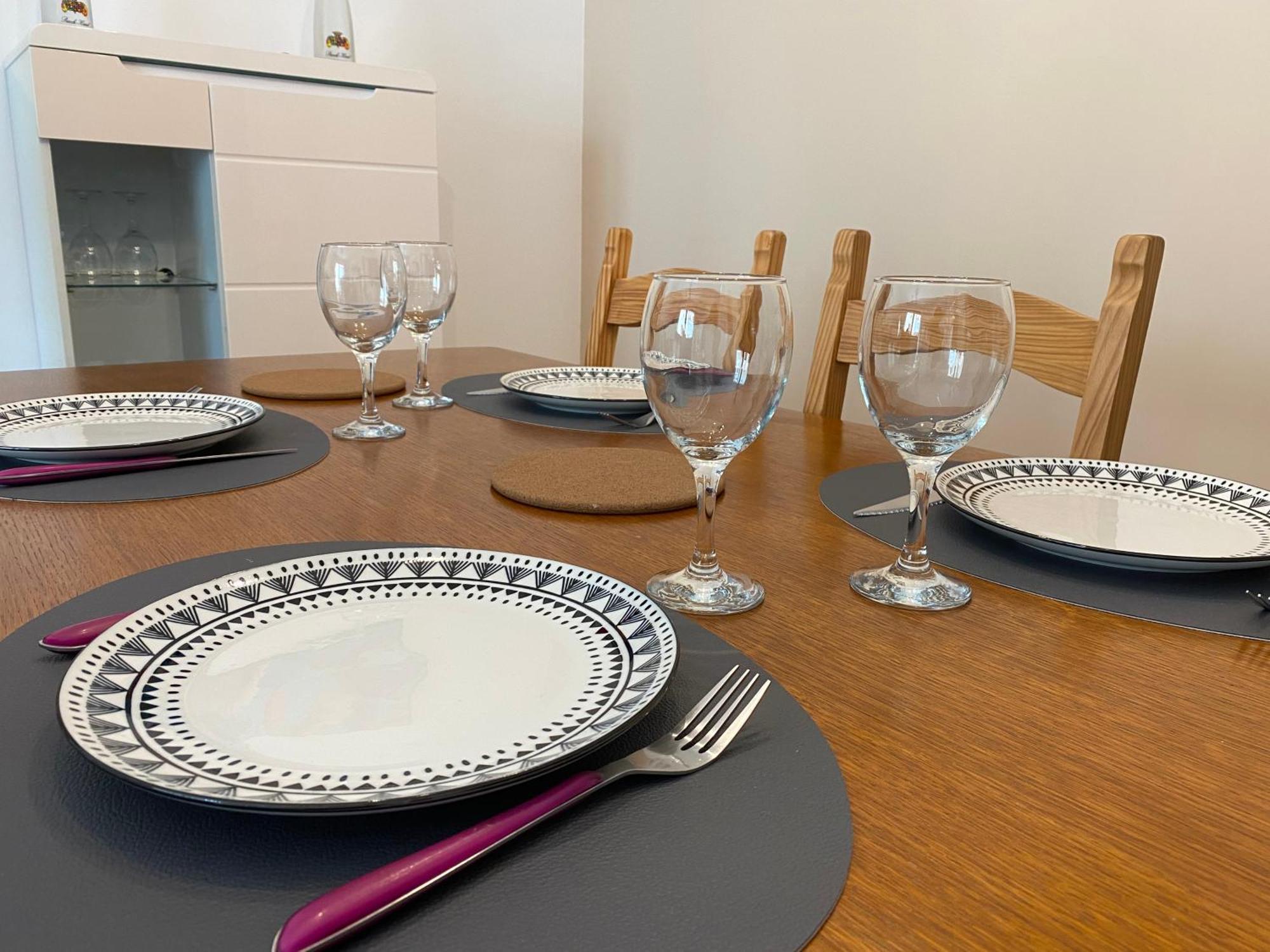 Parking Prive Gratuit, Balcon, 2 Chambres Κλερμόν Φεράν Εξωτερικό φωτογραφία